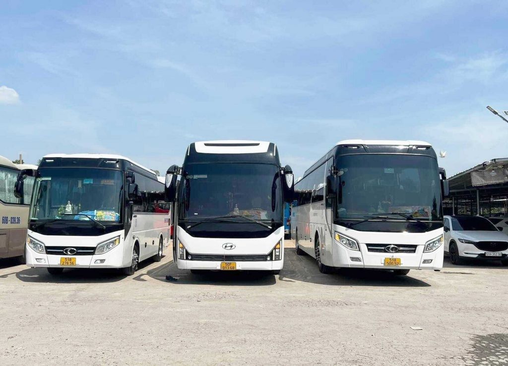 [2026] Bảng giá thuê xe 45 chỗ tại Gia Lai