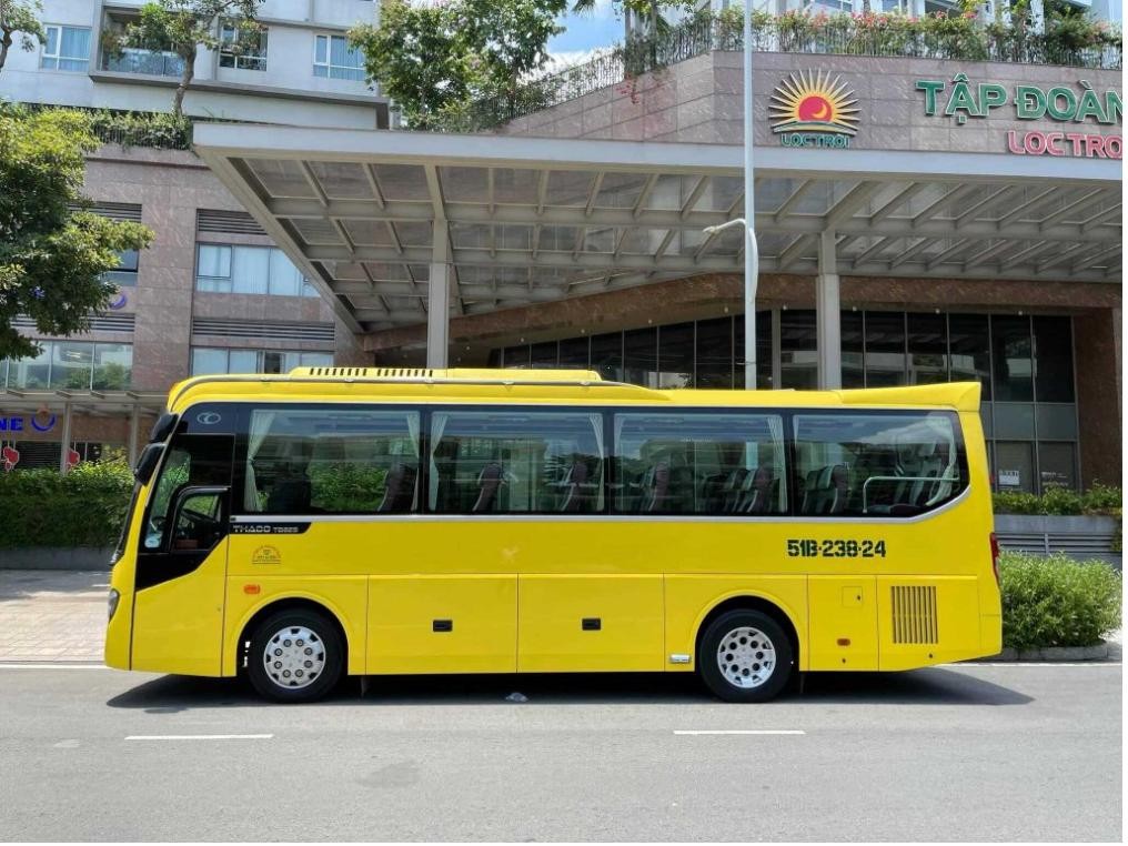 [2026] Bảng giá thuê xe 29 chỗ tại Đồng Nai: Xe đời mới, Giá rẻ, Uy tín